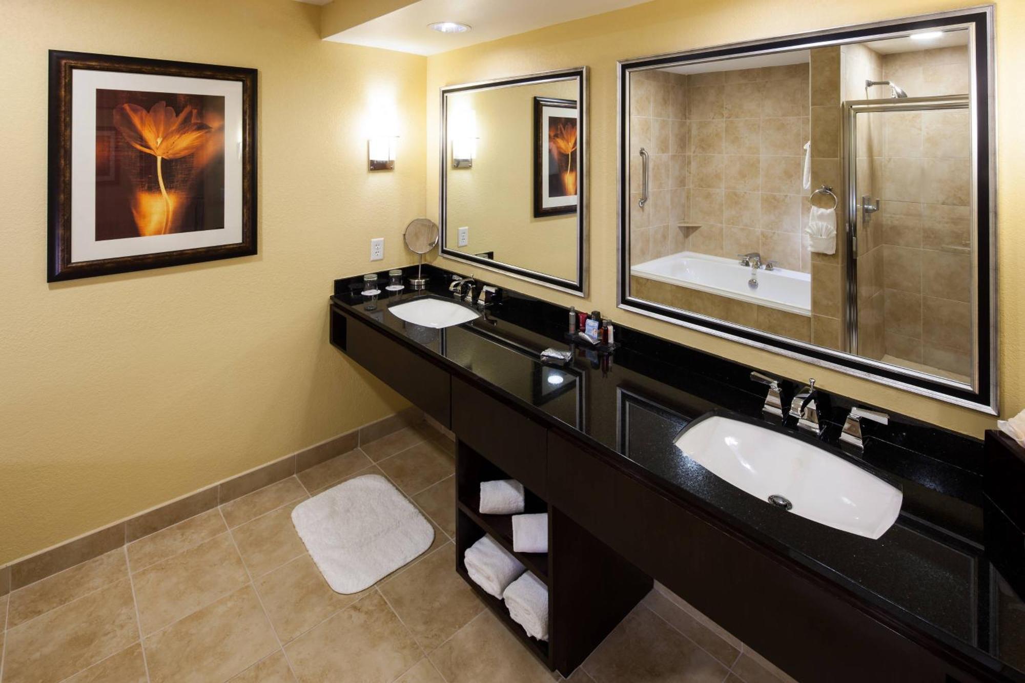 Отель Houston Marriott Energy Corridor Экстерьер фото
