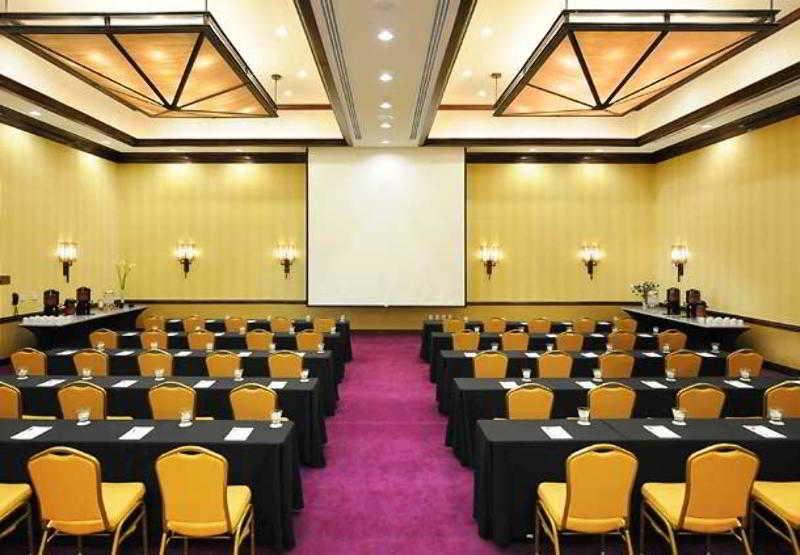 Отель Houston Marriott Energy Corridor Экстерьер фото